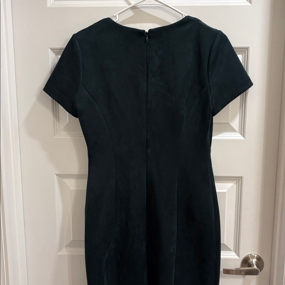 ✨Calvin Klein Emerald Suede Bodycon✨ - Picture 5 of 7